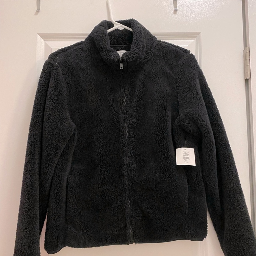 Black women’s zip up fleece
